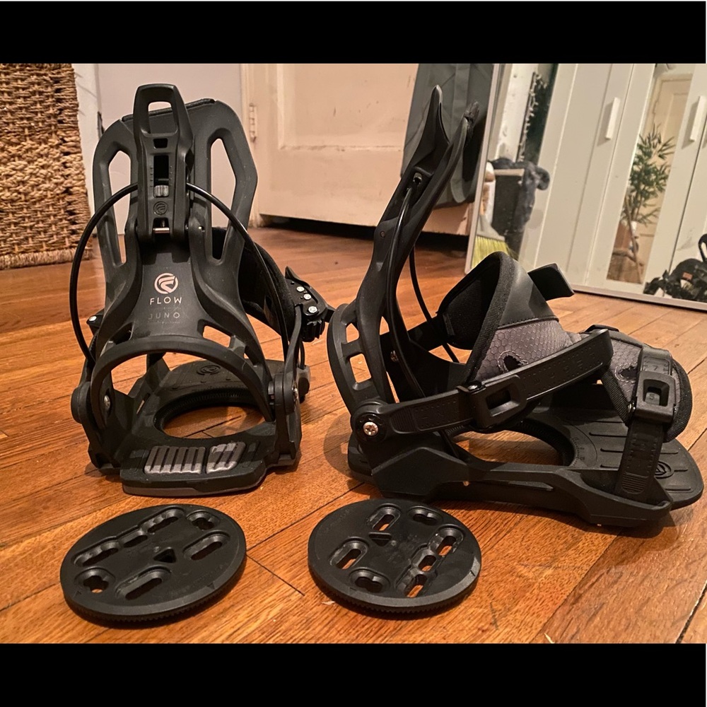 Womens medium snowboard bindings
